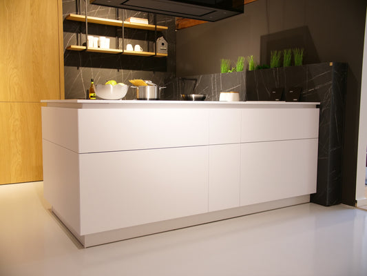 Cuisine Bossa Doublée Chêne Alpin Et Bondi C Fios Blanc Arctique