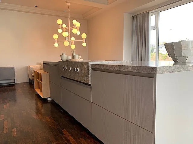 Wohnküche DADA HL6 Lack London Sky 3D Beige Massivholz Sunrise Oak Marmor Grau Inklusive E-Geräte