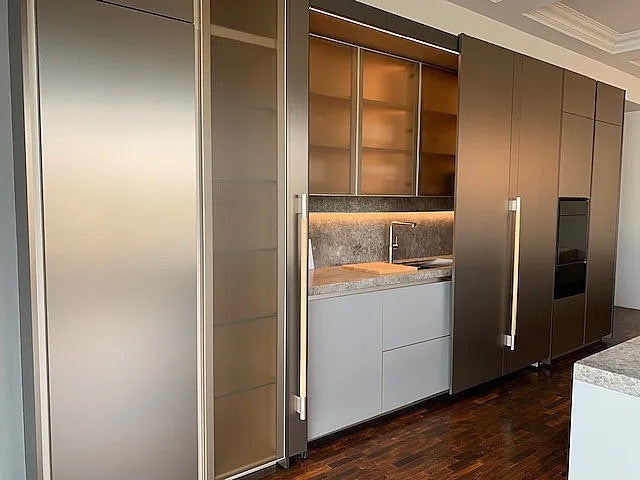 Wohnküche DADA HL6 Lack London Sky 3D Beige Massivholz Sunrise Oak Marmor Grau Inklusive E-Geräte