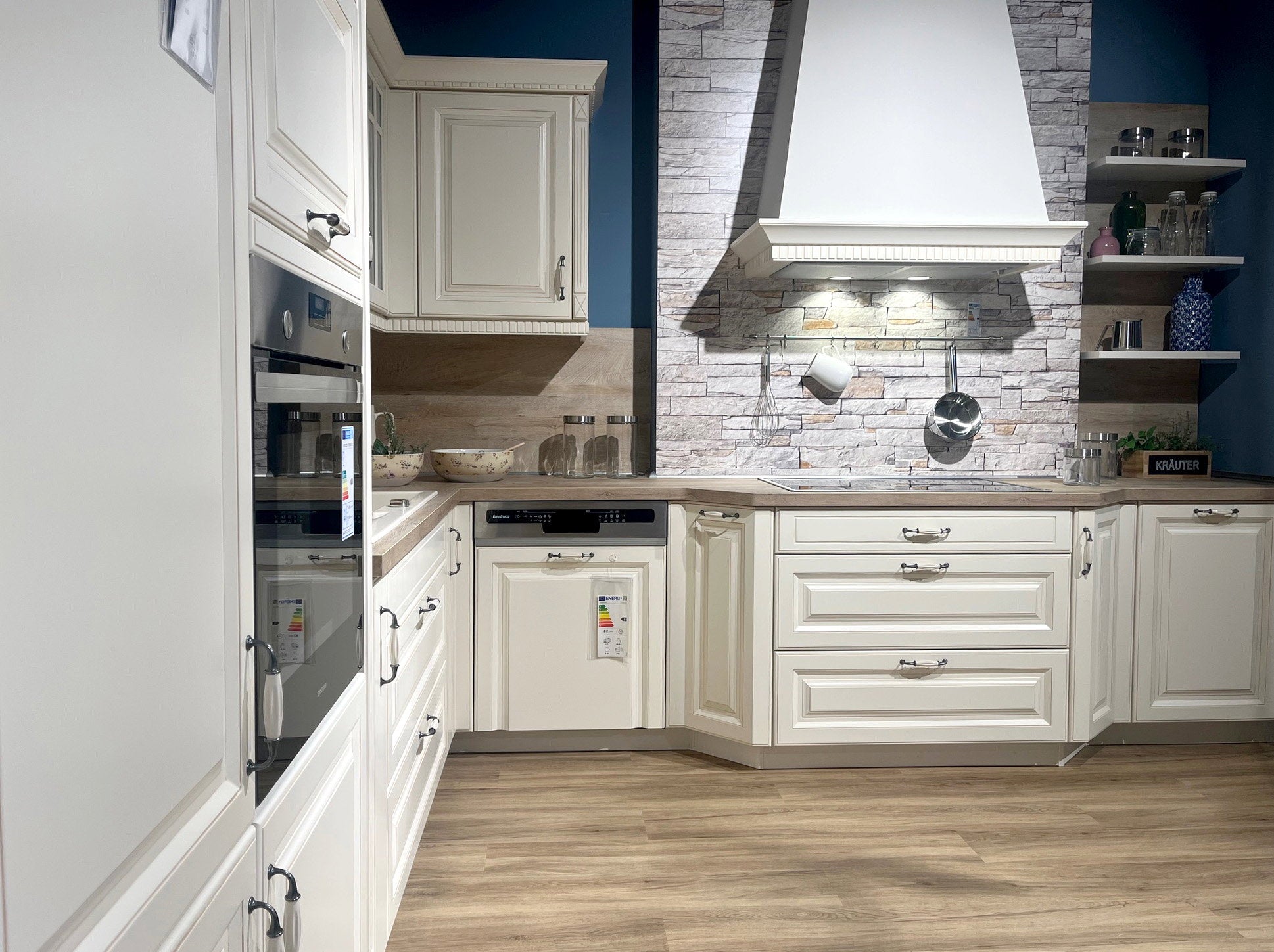 Landhausküche Castello Holzwerkstoff Magnolia Gewischt Weiß Inklusive E-Geräte