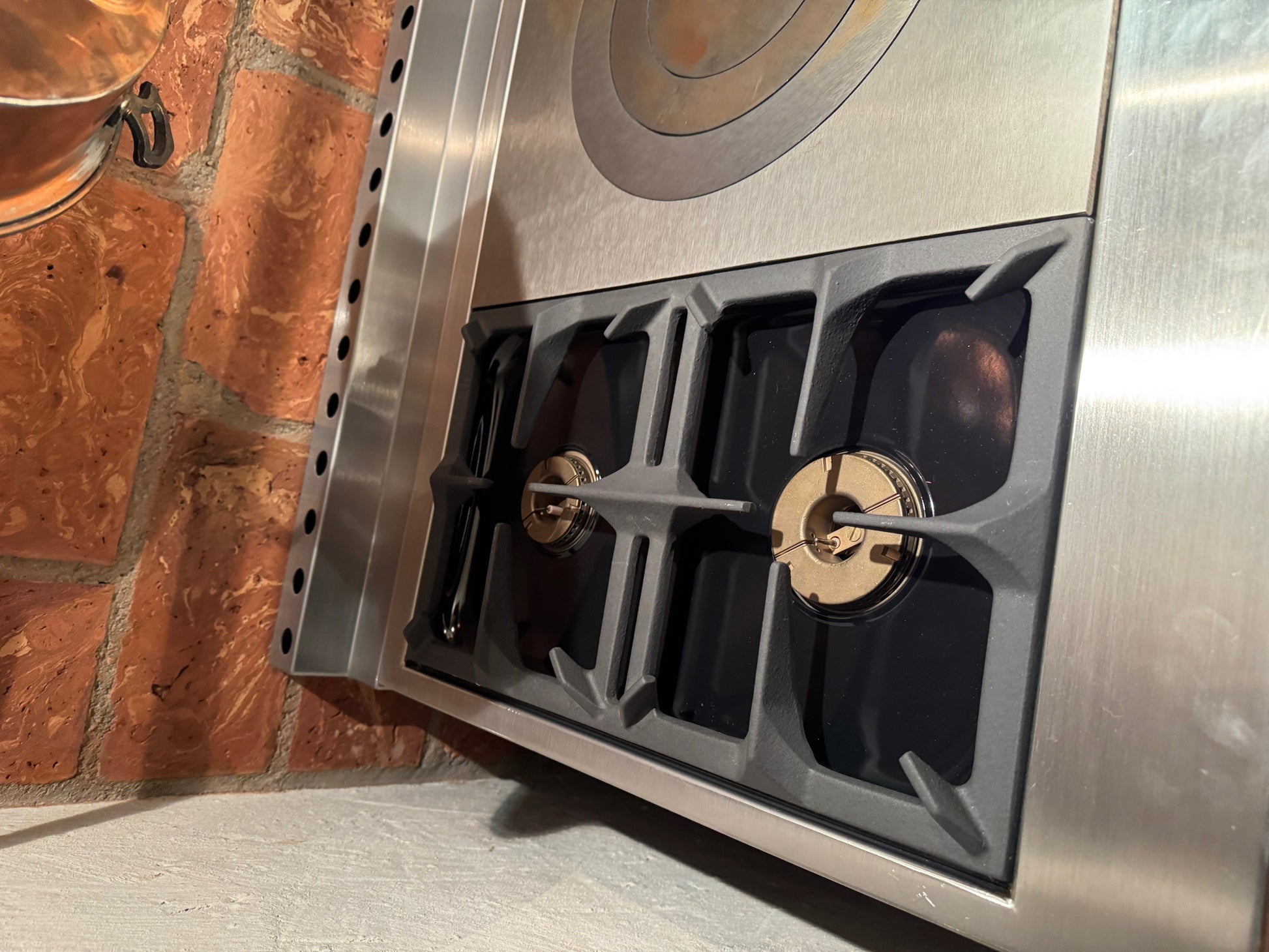 Kombinationsofen Chateau 150 Glänzendes Messing Und Mattschwarz