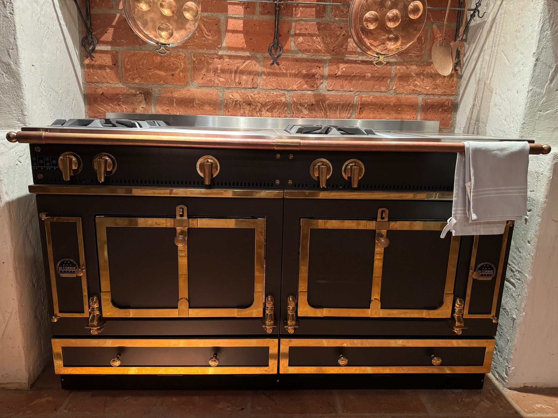 Kombinationsofen Chateau 150 Glänzendes Messing Und Mattschwarz