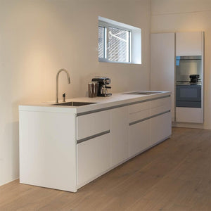 Designküche C1 Front Fenix Arktis Ident Weiß