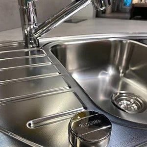 Einbauküche UGL Uni Gloss Kristallgrau Hochglanz - KüchenFirst